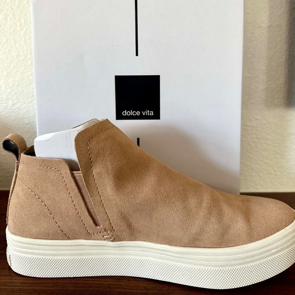 Dolce Vita Smoke/Tan Suede Bootie Sneakers,Size 8.5, Brand new in box - Picture 9 of 9